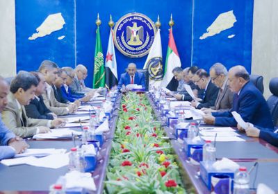 "الانتقالي" يطالب الحكومة بدعم الأمن في معركة مجابهة الإرهاب