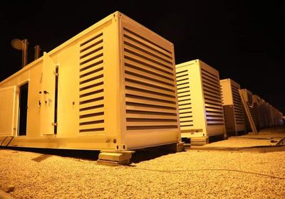 إعادة تيار الكهرباء لعدد من أحياء المكلا