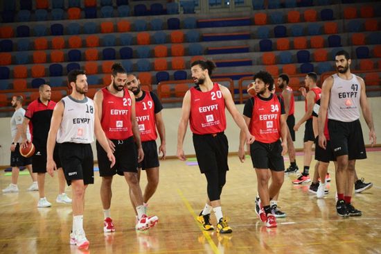 مشاهدة مباراة مصر وكينيا في تصفيات كأس العالم للسلة 2023 بث مباشر