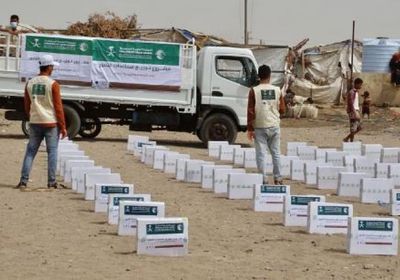 21 ألف مستفيد من توزيع 3000 كرتون تمور بالغيضة