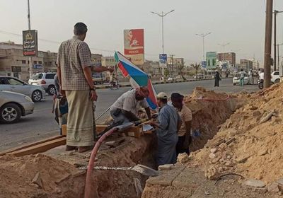 تواصل جهود إعادة التيار لـ 3 أحياء في ساحل حضرموت