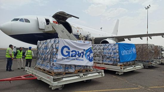 وصول 420 ألف جرعة من لقاح الروتا بمطار صنعاء