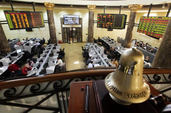 تراجع جماعي جديد لمؤشرات البورصة المصرية