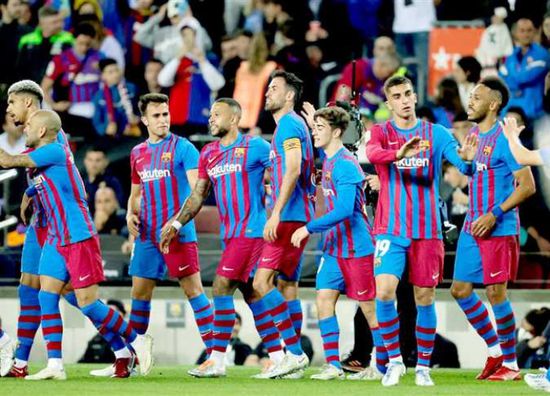 أول صفقات برشلونة هذا الموسم.. لاعب مفاجأة