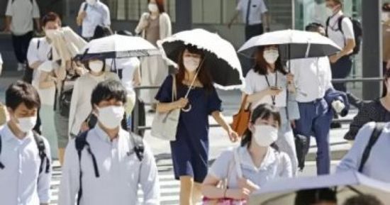 اليابان ترصد أكثر من 23 ألف إصابة جديدة بكورونا