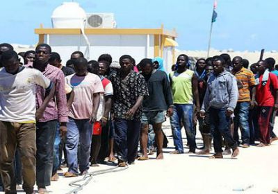 أفارقة يقتحمون مطار قرطاج للهروب إلى أوروبا