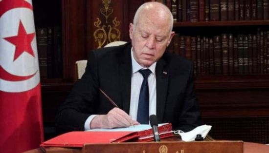 الرئيس التونسي يعلن مسودة جديدة للدستور المقترح