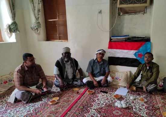 الرئيس الزُبيدي يدعم عرسا جماعيا شرق تريم