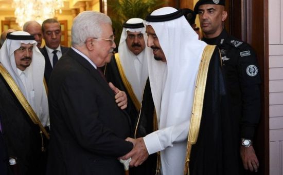 الرئيس الفلسطيني يهنئ العاهل السعودي بنجاح موسم الحج