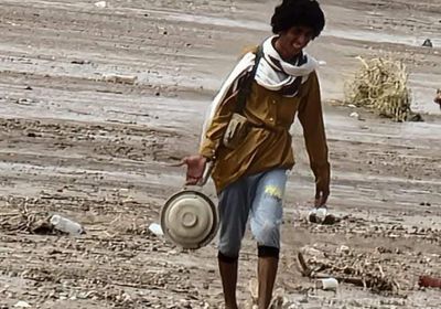 جرفتها السيول.. انفجار عبوة ناسفة بسيارة في مأرب