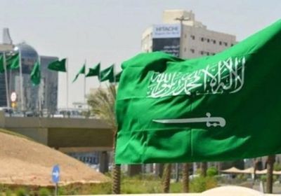 وصول ولي عهد البحرين إلى السعودية لحضور قمة جدة