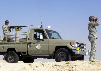 بينهم يمنيون.. السلطات السعودية تضبط 203 متسللين لحدودها