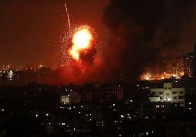 ردًا على صواريخ غزة.. الجيش الإسرائيلي يستهدف مصنعًا مهمًا