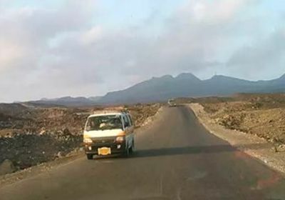 تصعيد إخواني لإعادة إغلاق طريق محلحل شمال أبين