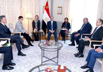 وزيرة دفاع ألمانيا تثمن احتضان مصر لـ 6 ملايين لاجئ