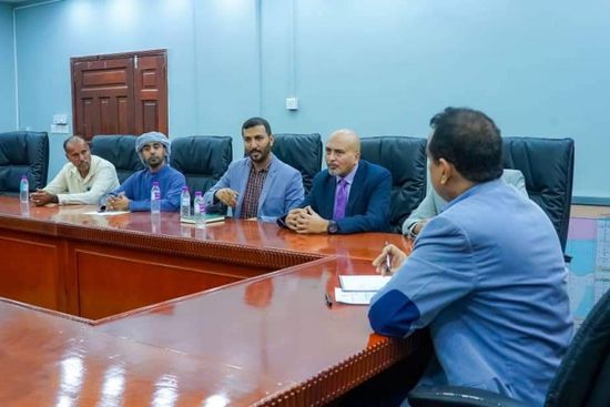 العولقي يوجه بتعزيز التنسيق مع إدارة "شبوة العام"