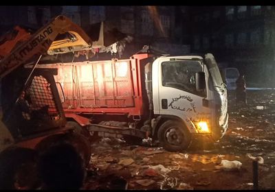 انتشار فرق صندوق النظافة بعدن لفتح مجاري السيول