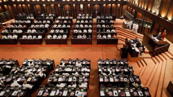 البرلمان السريلانكي يبدأ التصويت لاختيار رئيس جديد للبلاد
