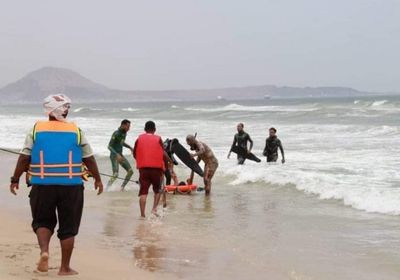 إنقاذ طفل وشاب من الغرق بسواحل حضرموت