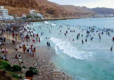 غرق شاب وإنقاذ 4 آخرين بسواحل المكلا