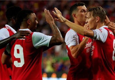 أرسنال يكتسح تشيلسي برباعية في نهائي كأس فلوريدا