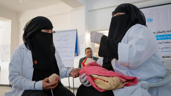 يونيسف تواصل تدريب القابلات والممرضات