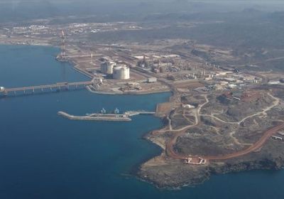 قصف إخواني على منشأة بلحاف في شبوة