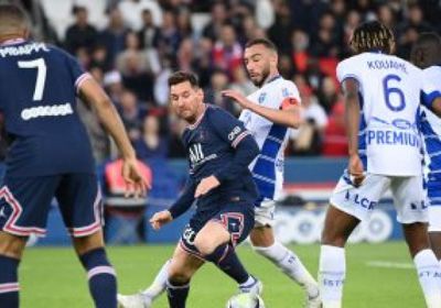 مواعيد مباريات اليوم.. أبرزها ودية قوية لسان جيرمان 