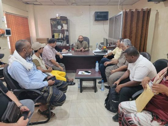 بن جرادي يطلع على جاهزية لجنة طوارئ صيرة