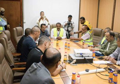 الإنتربول الدولي يثمن الإجراءات الأمنية بحاويات عدن