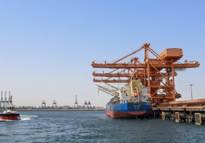 فقدان سفينة عمانية تجارية قبالة سواحل سقطرى