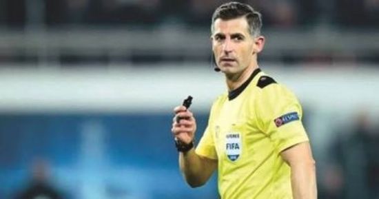 تعرف على حكم مباراة الزمالك وبيرامديز بالدوري المصري