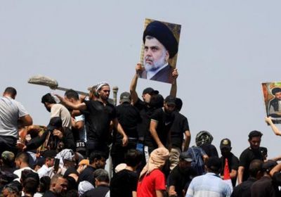 رئيس وزراء العراق يطالب "أنصار الصدر" بالسلمية &nbsp;