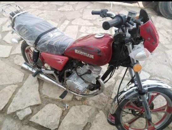 استعادة دراجتين ناريتين وضبط متهمين بسرقتهما في المكلا