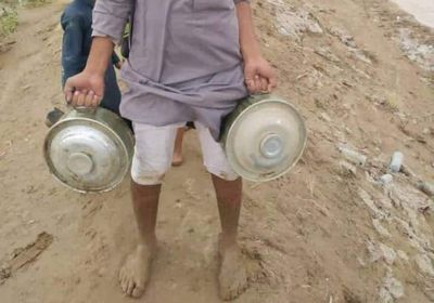 السيول تحمل الألغام الحوثية إلى المزارع والمساكن في مأرب