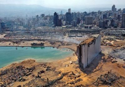 توقعات بانهيار أجزاء جديدة بصوامع القمح بمرفأ بيروت