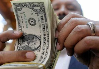 بين السوق السوداء والبنوك.. تفاوت سعر الدولار اليوم في السودان