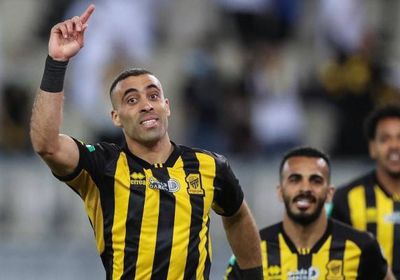 اتحاد جدة يعاني.. إيقاف المغربي عبدالرزاق حمدالله 4 أشهر