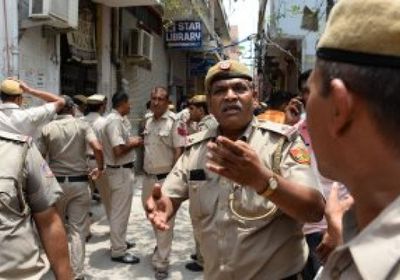 مصرع وإصابة 13 شخصًا جراء سقوط شاحنة بالهند