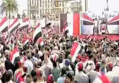 توافد أنصار التيار الصدرى على المنطقة الخضراء بالعراق