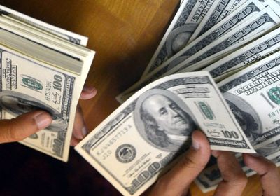 انتعاش سعر الدولار في بنوك السودان