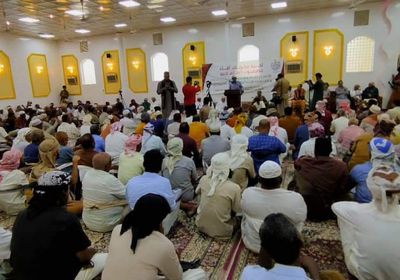 "حرو" تطالب محافظ حضرموت بالتخلص من منظومة الفساد