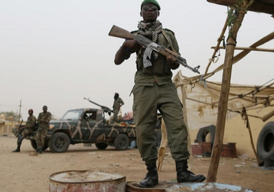 مقتل 5 شرطيين في هجوم إرهابي بمالي