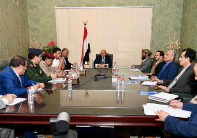 بينها الإخواني لعكب.. "الرئاسي" يقيل 4 قيادات أمنية في شبوة