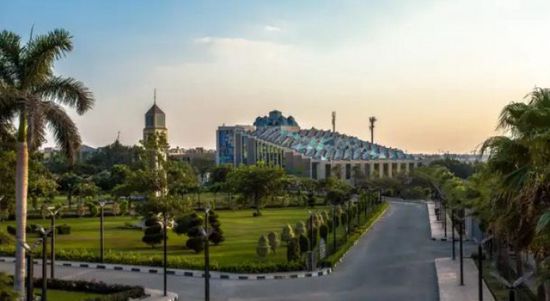 مصروفات جامعة مصر للعلوم والتكنولوجيا 2022-2023