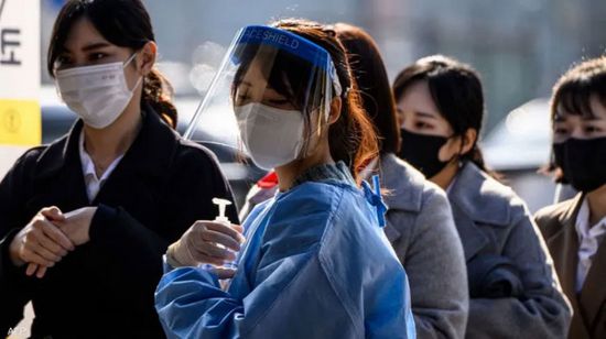 كوريا الجنوبية تسجل 151 ألف إصابة جديدة بكورونا