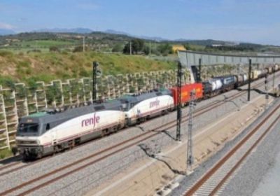 إسبانيا تعلن نقل الحبوب الأوكرانية بالقطار