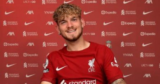 ليفربول يمدد عقد هارفي إليوت