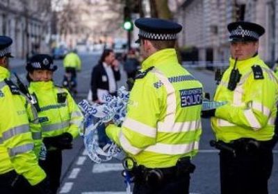 اعتقال شخص هاجم المارة بساطور في لندن
