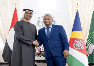 بن زايد يبحث مع رئيس سيشل العلاقات الثنائية بين البلدين